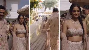 उदयपुर में हो रही 2025 की सबसे महंगी शादी, अरबपति पापा ने खर्च किए करोड़ों, हल्दी-संगीत में दुल्हन नेत्रा छाईं