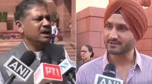 मंदिर, मस्जिद, चर्च में कोई अंतर है क्या? हरभजन सिंह का कीर्ति आजाद को जवाब, बोले- सियासत बंद करें