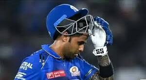 प्लेइंग 11 से बाहर, बनाया इम्पैक्ट प्लेयर, सूर्या के साथ क्यों हो रहा ऐसा हाल? MI की टीम में क्या चल रहा है