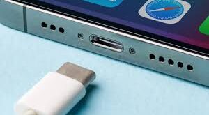 सिर्फ चार्जिंग के लिए नहीं होता लैपटॉप का Type-C पोर्ट, 5 काम बनाते हैं इसे सुपर-कनेक्टर, लोग नहीं जानते फायदा उठाना