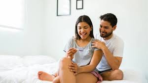 प्रेग्नेंसी प्लान कर रहे कपल्स के लिए ओव्यूलेशन की जानकारी है बेहद जरूरी, कंसीव करने में म‍िल सकती है मदद