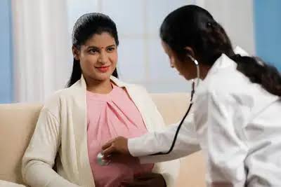 प्रेग्नेंसी से जुड़ी ये 5 बातें जितनी सीक्रेट रखें उतना अच्छा, वरना हर कोई देने लगेगा राय, फिर आप हो जाएंगे परेशान